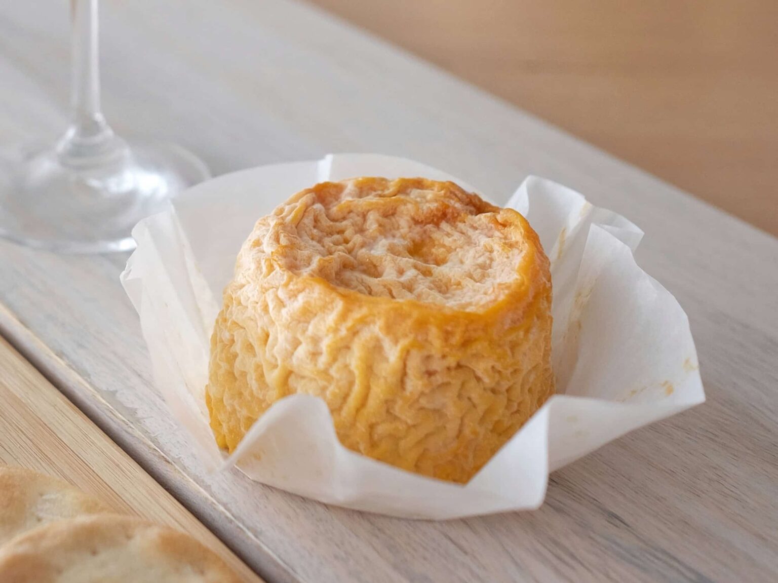 Langres: Champagne & Cheese (Origin, Taste & Serving Guide)